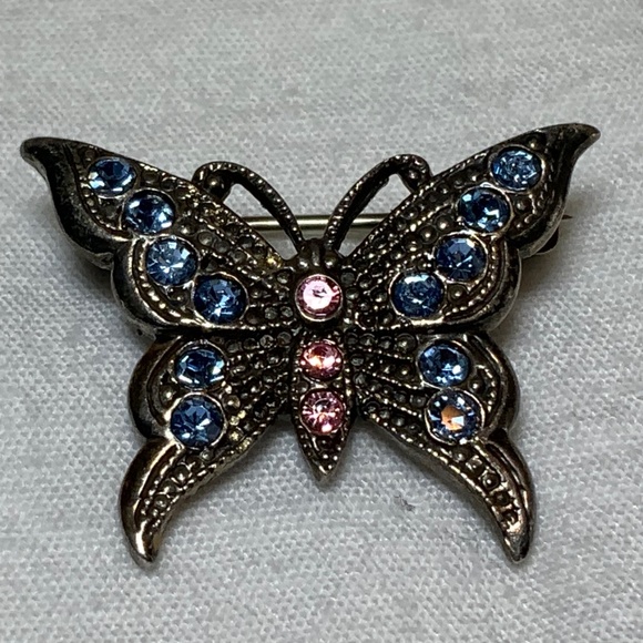 Butterfly and Flying Insect Pins - Picture 2 of 9